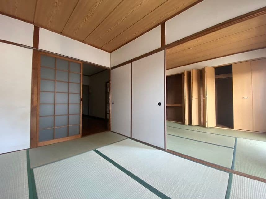 中古マンションのリノベーション前の和室