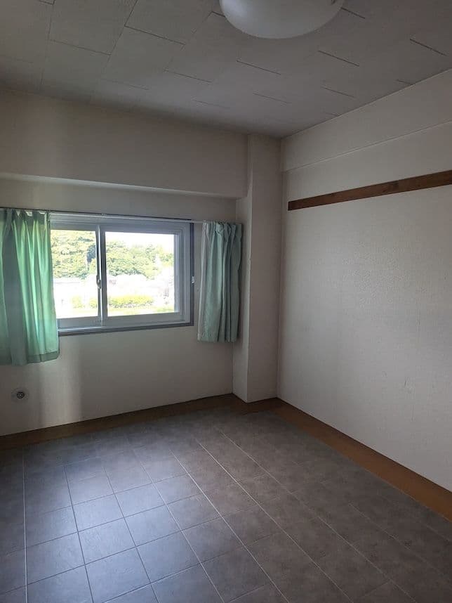 中古マンションのリノベーション前の個室