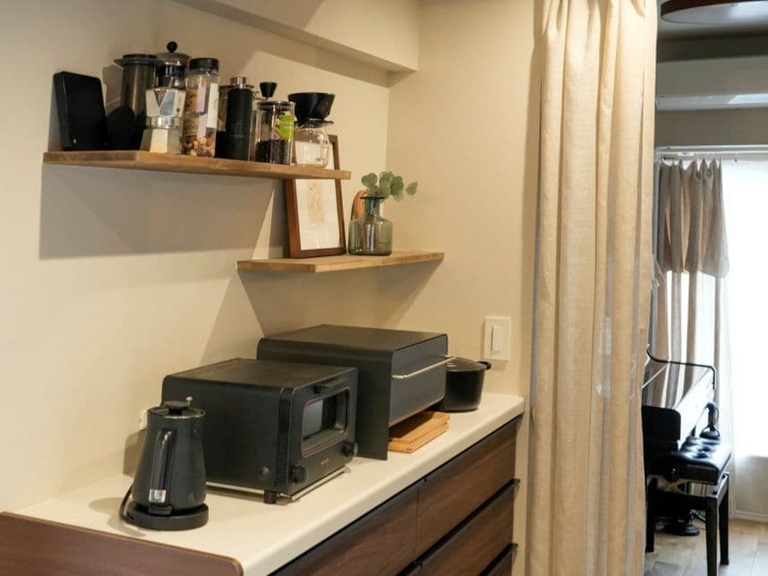 中古マンションのリノベーション前のキッチンのバックセット