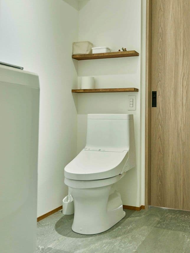 中古マンションのリノベーション後のトイレ